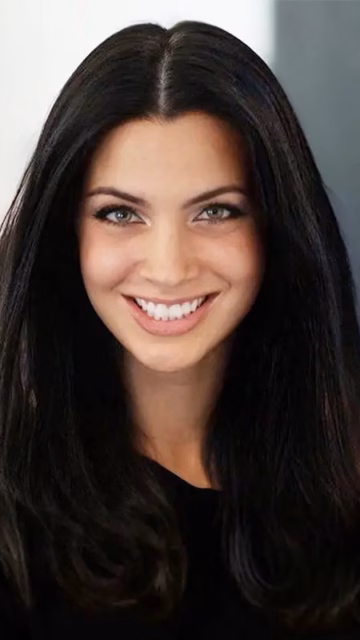 Dena Prastos
